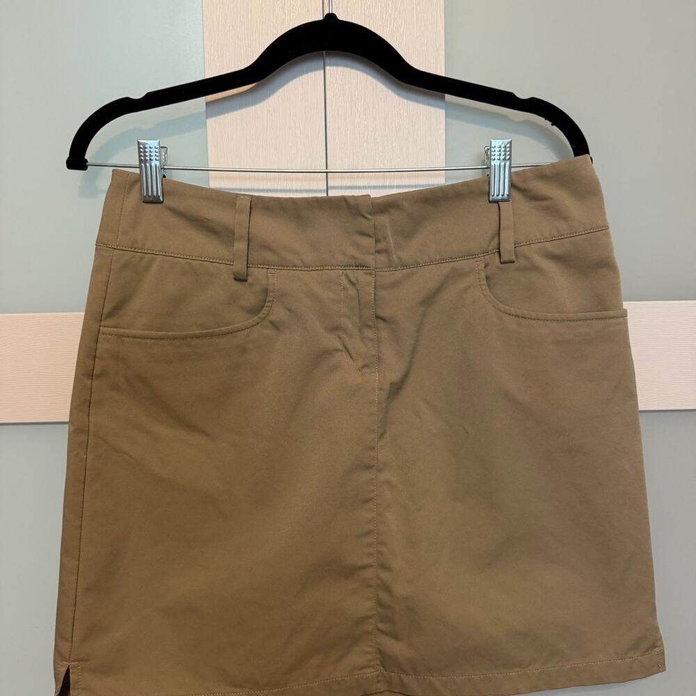 Adidas ClimaCool Womens Golf Skort Khaki Tan Athletic Skirt Shorts size 4